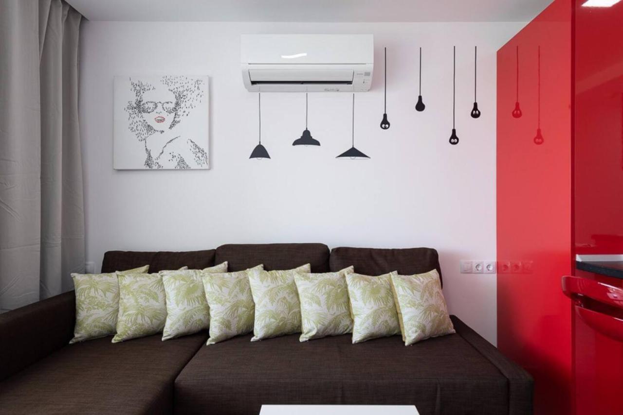 4 Minutes Walk From Yumbo Apartment Maspalomas  Exterior photo